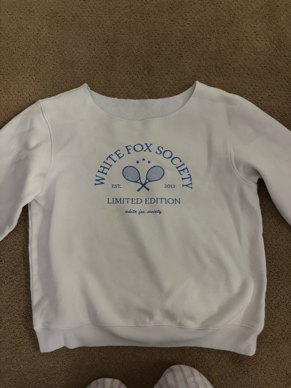 White fox sweatshirt